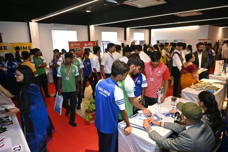 Students exploring university stands at the Dalimss Sunbeam career fair